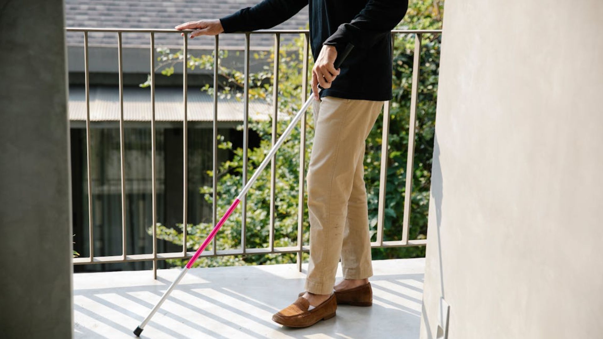 international white cane day mexico relevance purpose meaning colors